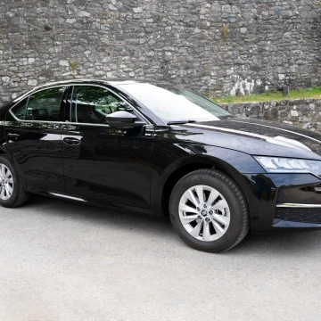 Škoda Octavia 2025 Selection 2.0/150KS TSI automatik – LogiMoti rent a car Banja Luka