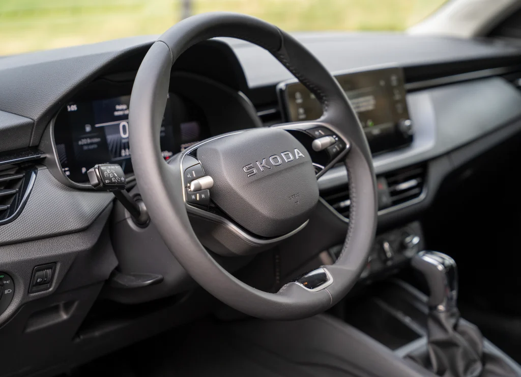 Škoda Scala 2025 1.0 TSI automatik – LogiMoti rent a car Banja Luka